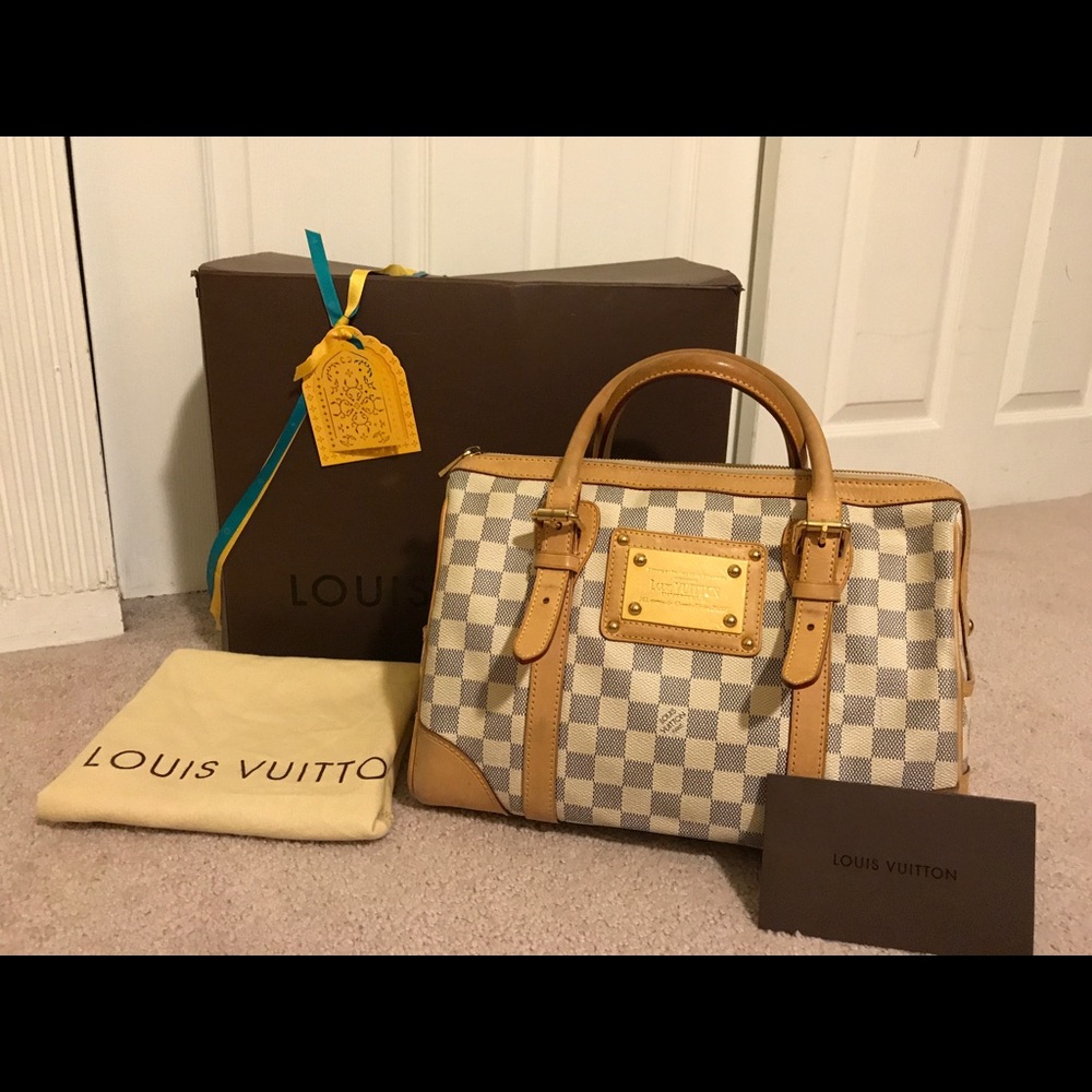 COPY - Authentic LouisVuitton DanielAzur Barkeley Handbag